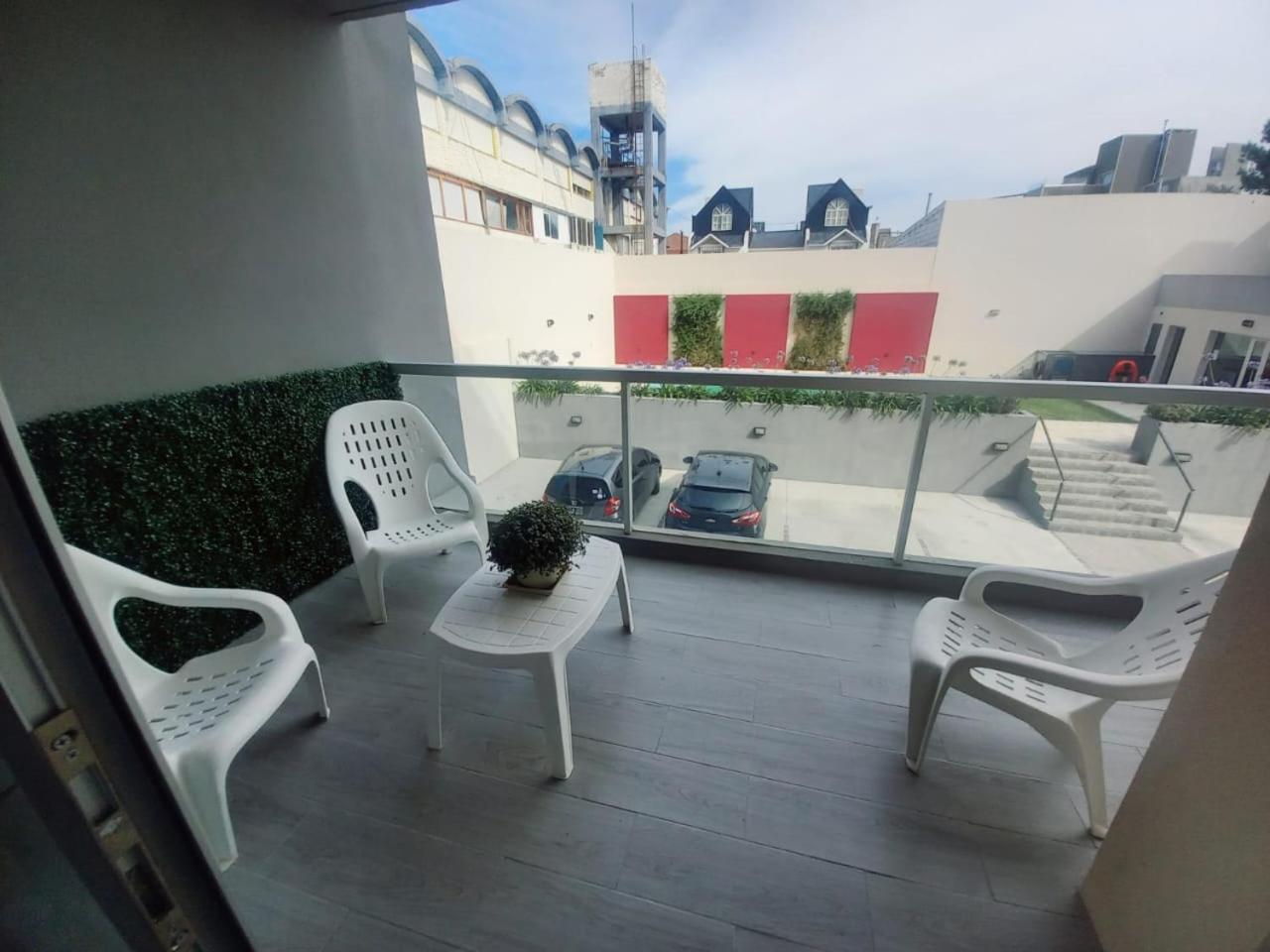 Edificio Pardela Apartment *